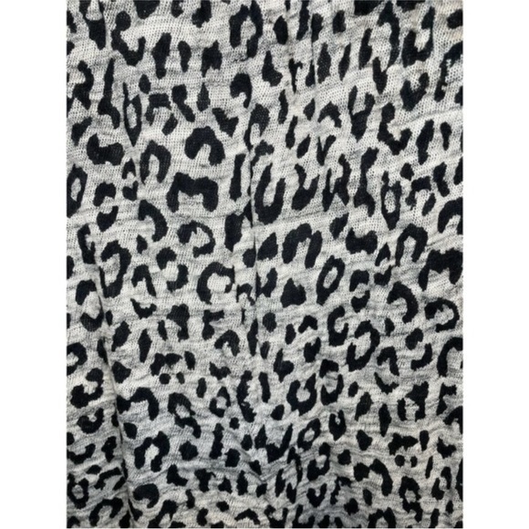 Free People Scarf Oversized Leopard Animal Print - Picture 5 of 9